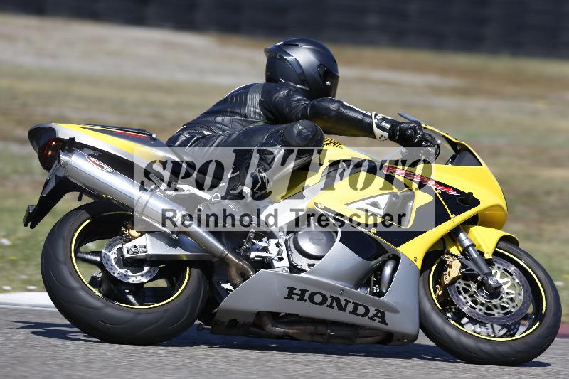 /36 08.08.2026  Pluess Motosport ADR/Freies Fahren/30